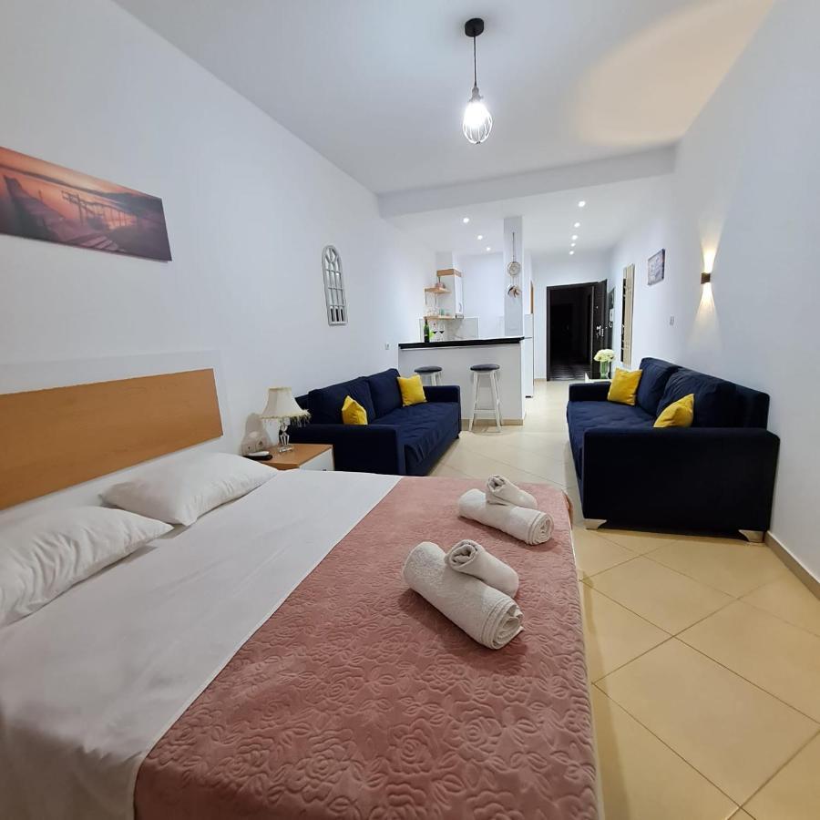 Studio By The Beach - Vlorë エクステリア 写真