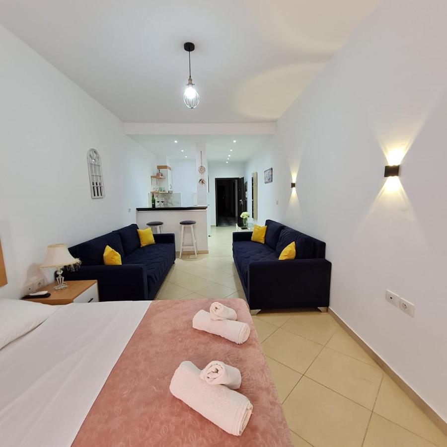 Studio By The Beach - Vlorë エクステリア 写真