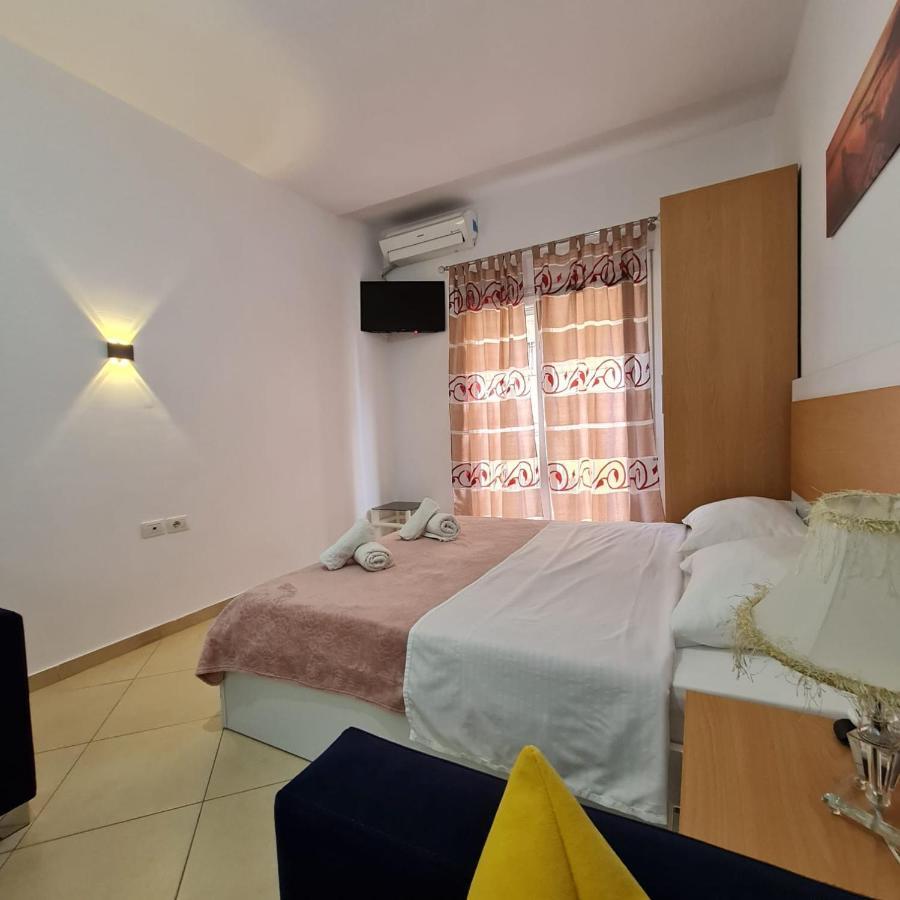 Studio By The Beach - Vlorë エクステリア 写真